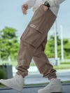Pantalon con bolsillos laterales