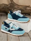 Zapatos deportivos azules