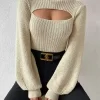 Jersey cuello alto con abertura